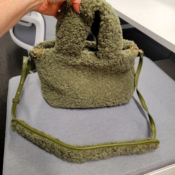 Laundry by Shelli Segal purse - Picture 1 of 5